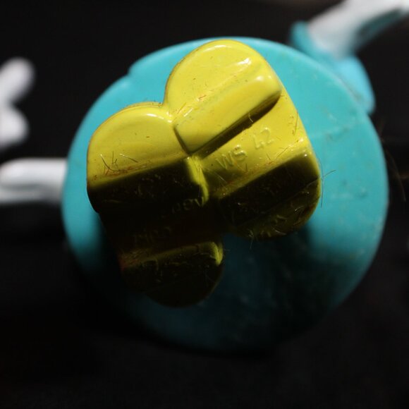 Vintage Disney EPCOT Center Mickey & Minnie PVC Figures Lot 1980s Park Souvenir - Picture 11 of 16